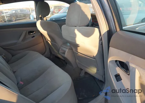 2008 Toyota Camry Le z USA, uszkodzony, nr VIN 4T1BE46K78U227907